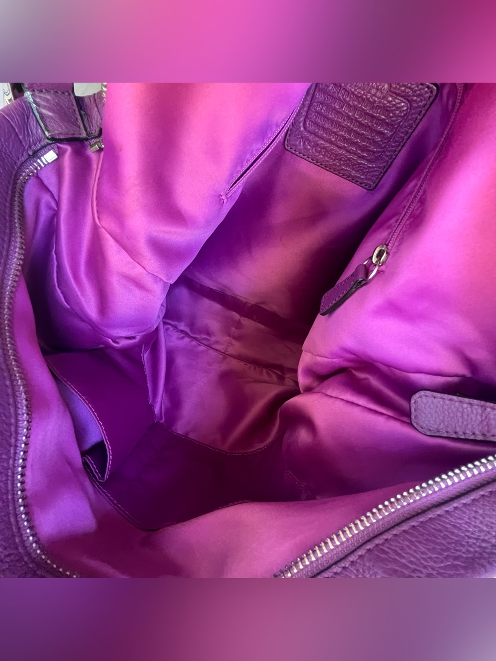 Coach Legacy Pebble Leather Hobo Bag in Purple, Satin Lining, Zippered - Picture 4 of 9